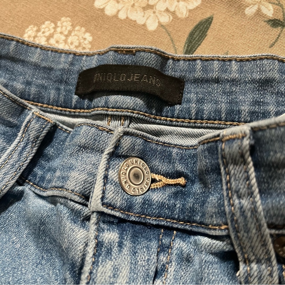 Uniqlo Blue Raw Hem Jeans 26 Straight Leg Distressed Y2K Preppy Bohemian - Picture 6 of 10
